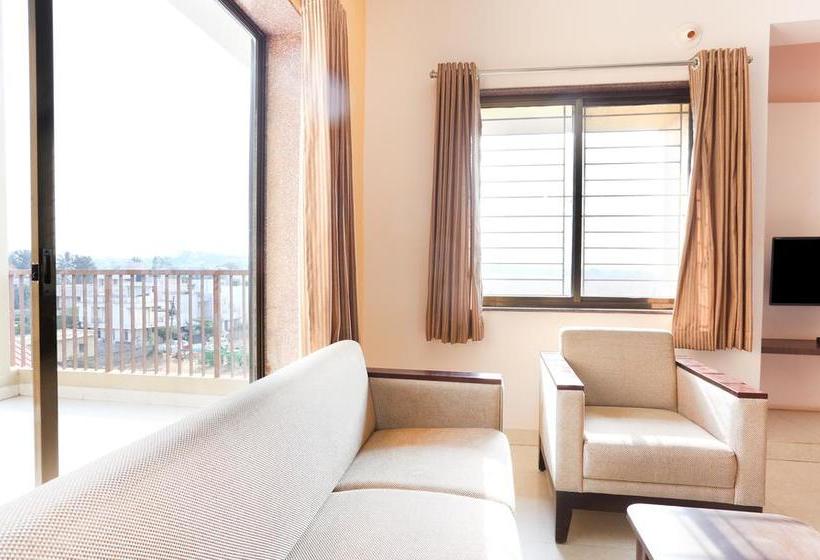 Hotel Treebo House Khas Pranaam 20