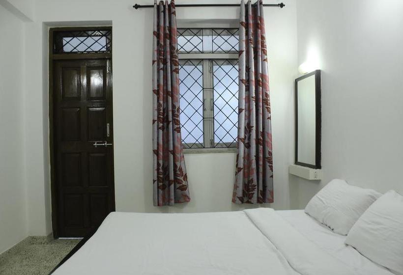 Hotel Oyo 9379 Home 1 Bhk Near Candolim Beach 14