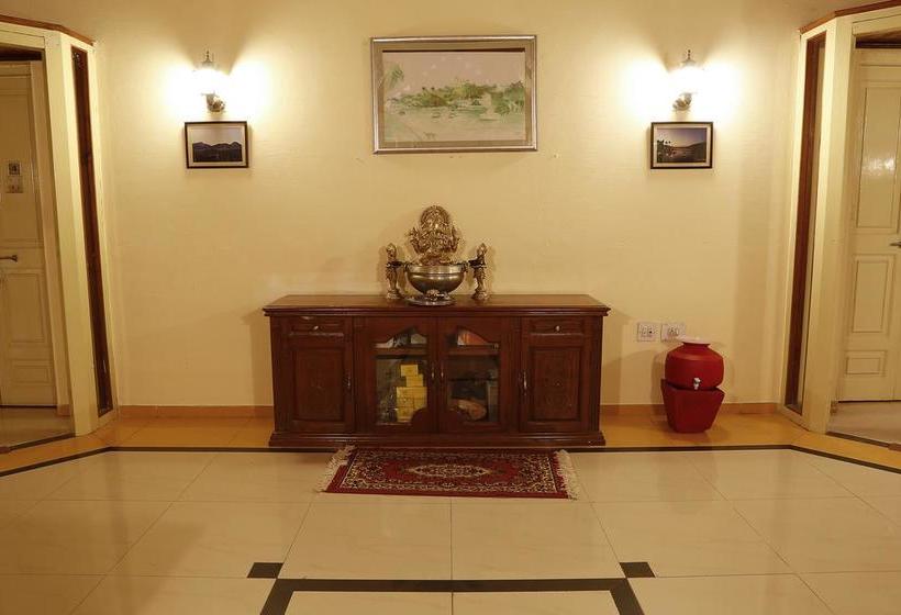 Bed and Breakfast Mushkil Aasan 12