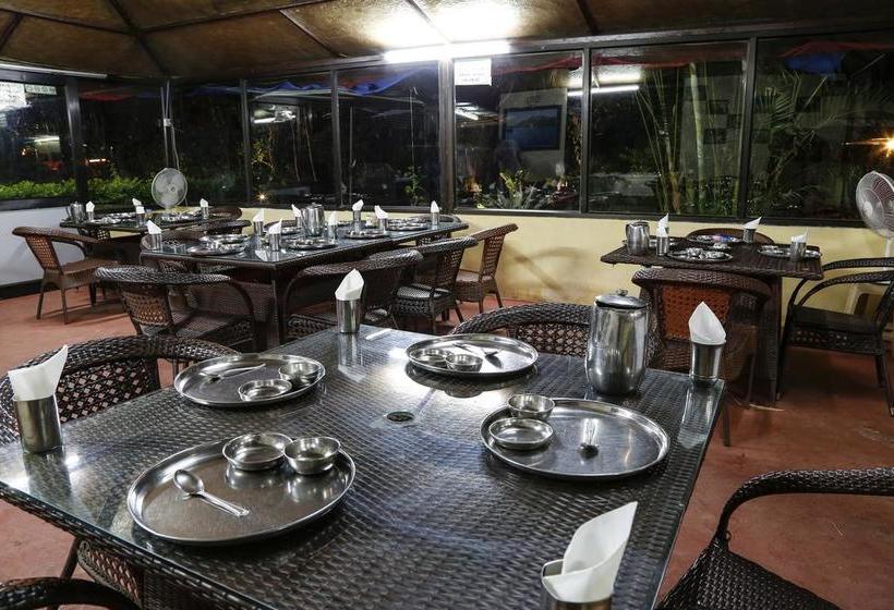 Bed and Breakfast Mushkil Aasan 16