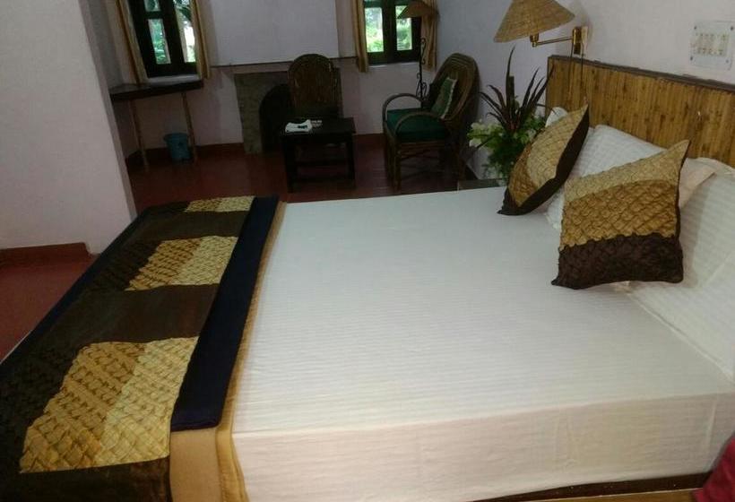 Corbett Roop Resorts 13