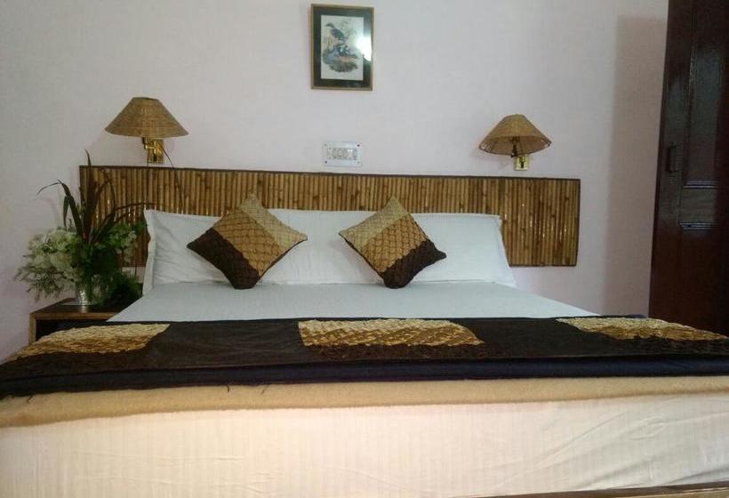 Corbett Roop Resorts 14