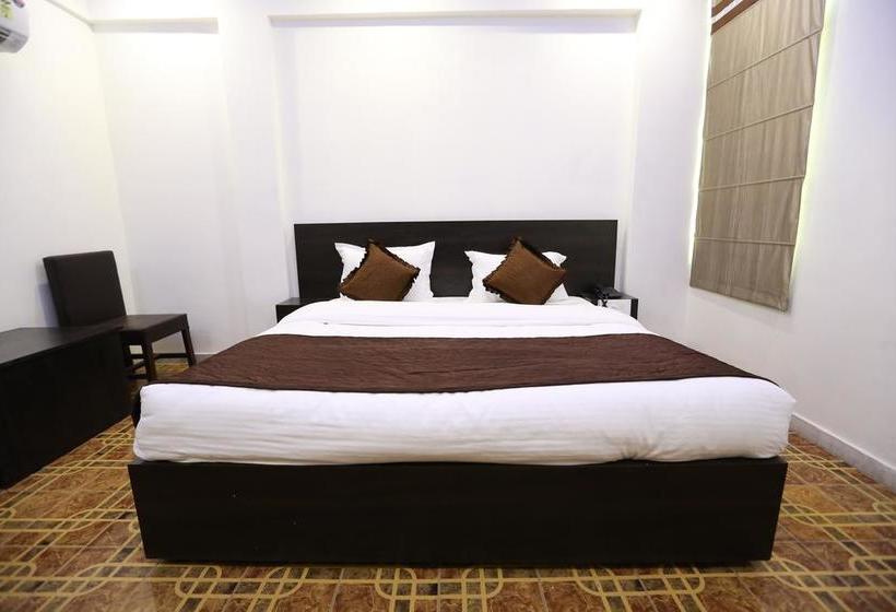 Oyo 8840 Hotel Namaskar 14