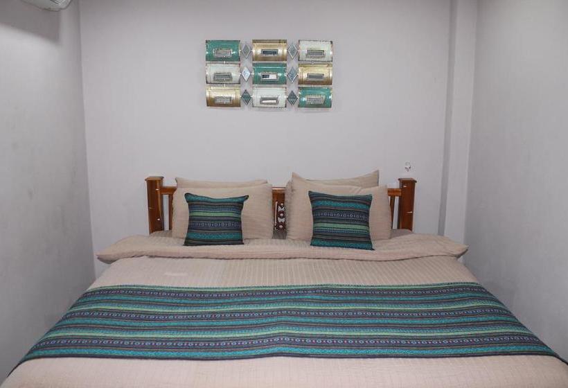 Resort Richmond Guesthouse Haad Rin 11