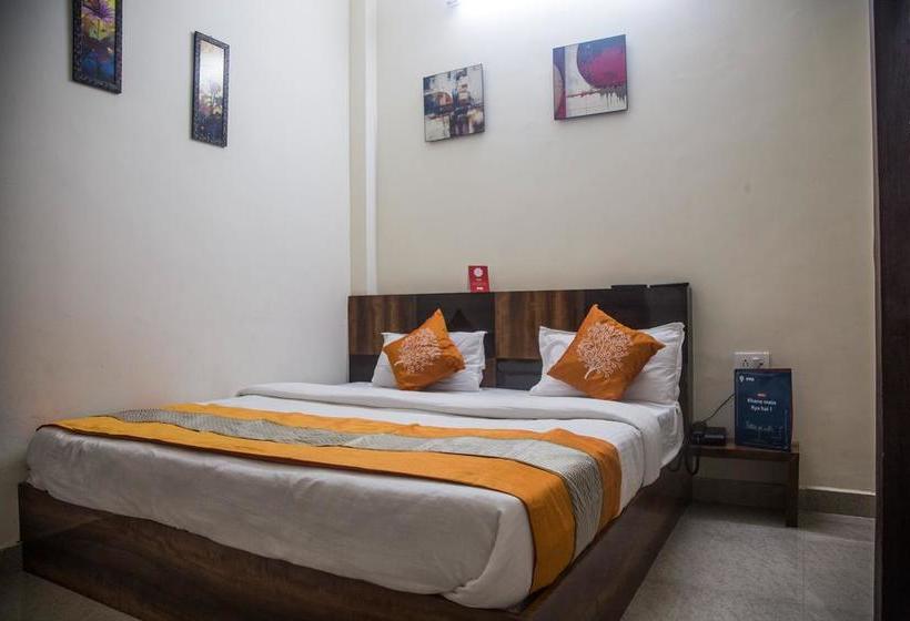 Hotel Oyo 9123 Baghban Residency Madhya Pradesh