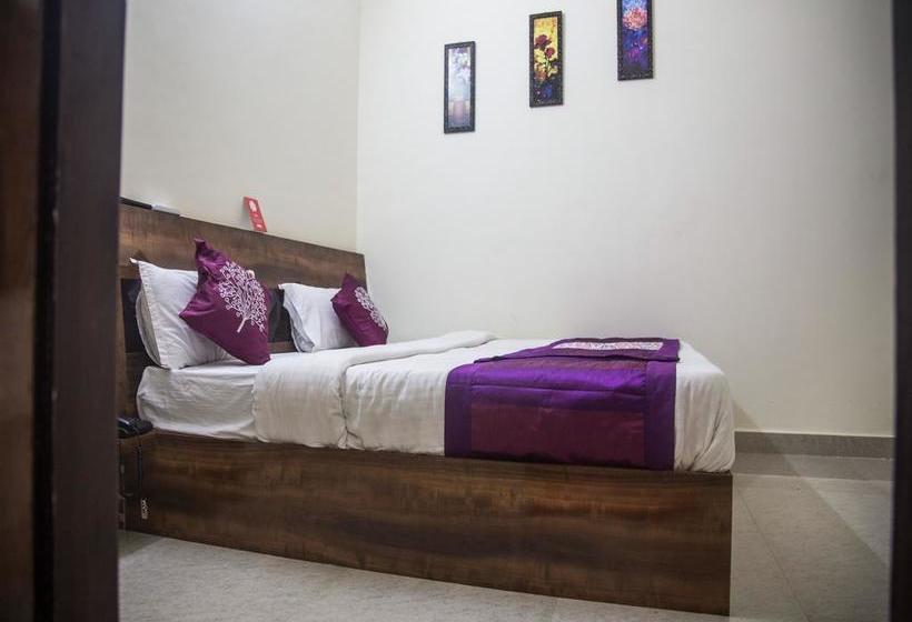 Hotel Oyo 9123 Baghban Residency 10