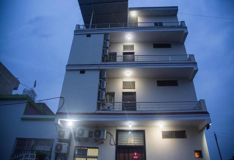 Hotel Oyo 9123 Baghban Residency 13