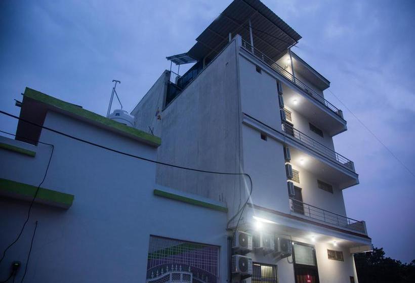 Hotel Oyo 9123 Baghban Residency 15