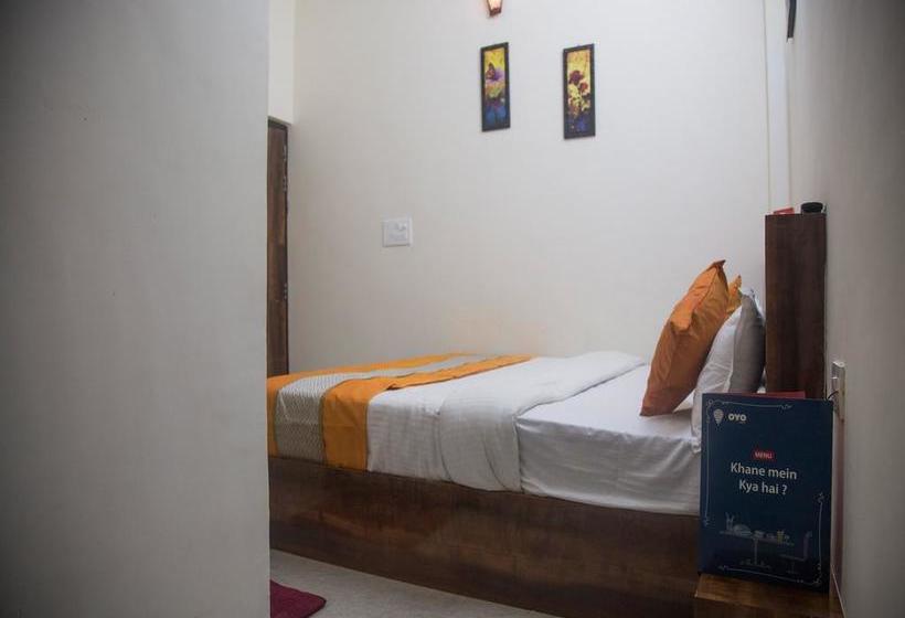 Hotel Oyo 9123 Baghban Residency 2