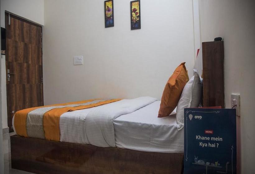 Hotel Oyo 9123 Baghban Residency 4