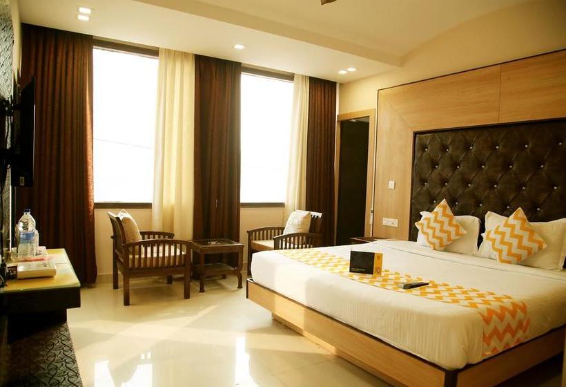 Fabhotel Purple Regency Zirakpur