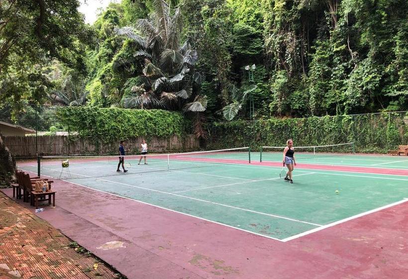 Resort Macaque And Languor Villa 16