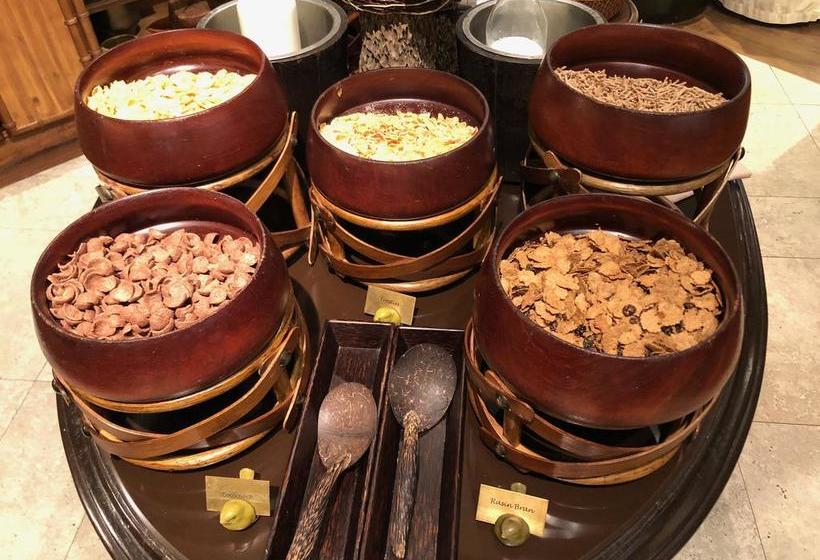 Resort Macaque And Languor Villa 4