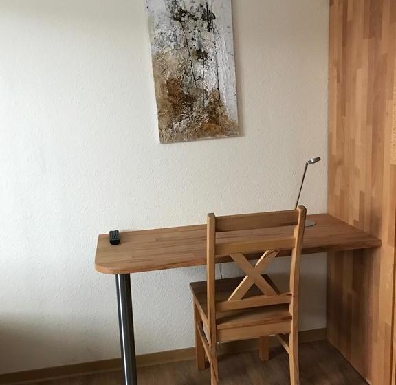 Hotel Zum Alten Bahnhof 18