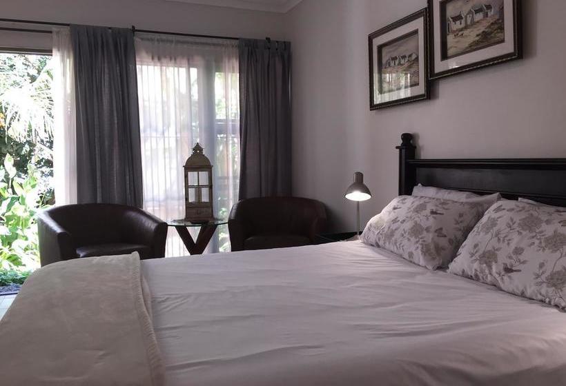 Hotel Eaglesnest On 110 3rd Street 12