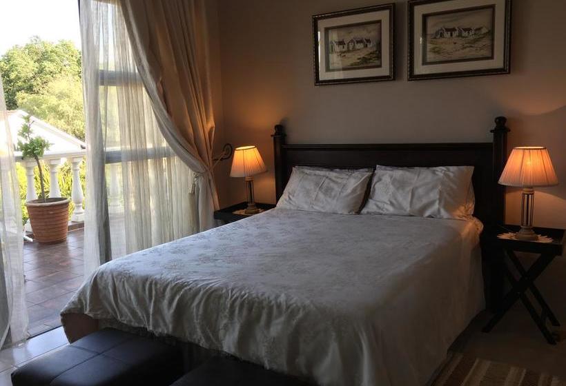 Hotel Eaglesnest On 110 3rd Street 3