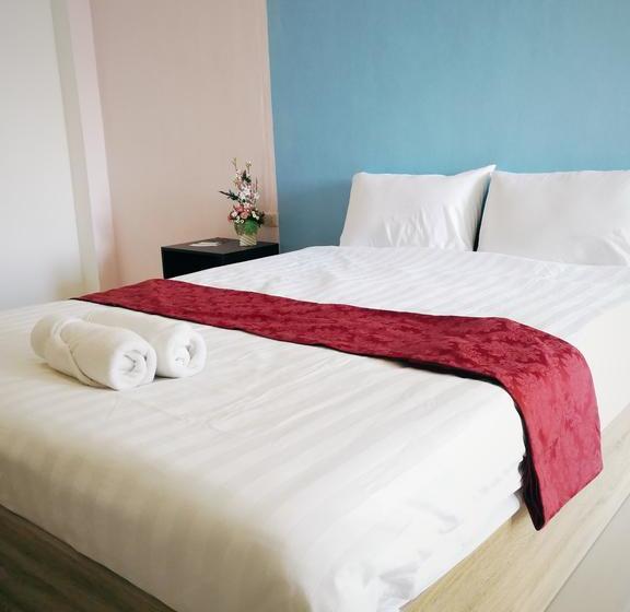 Hotel Ruenbua Residence 13