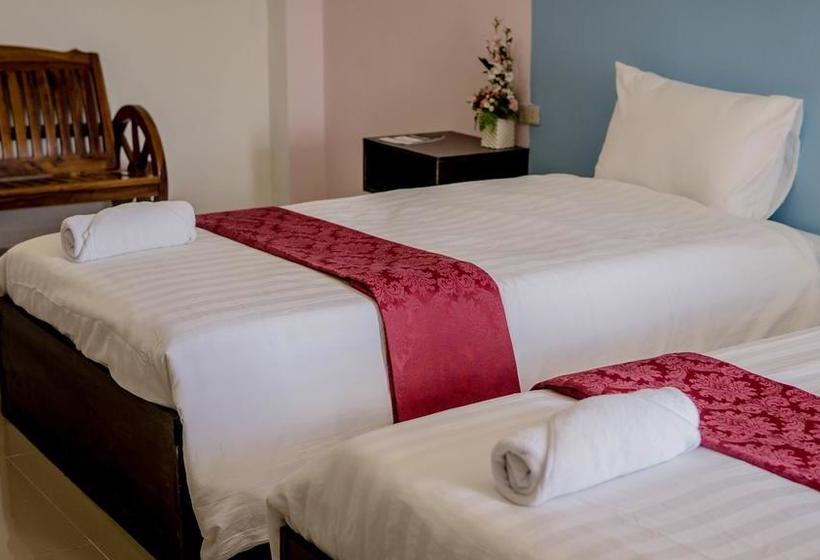 Hotel Ruenbua Residence 9