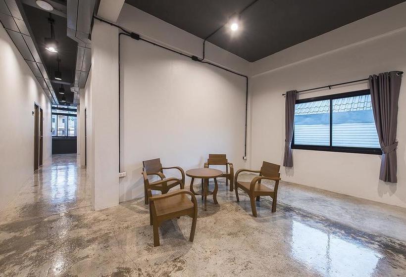 Hôtel Sleep Station 5