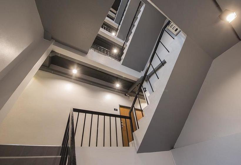 Hôtel Sleep Station 8