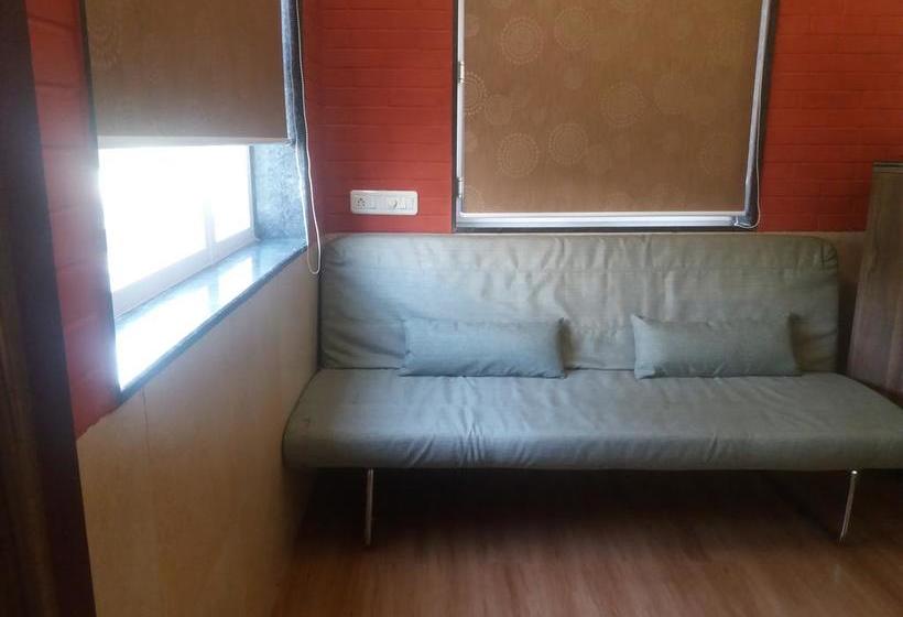 Hotel Season 4 Residences Nungambakkam 14