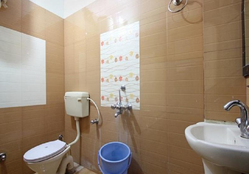 Saarthi Hotel & Restaurant 11