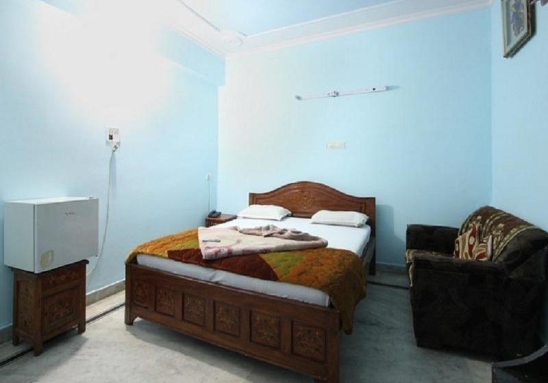 Saarthi Hotel & Restaurant 5