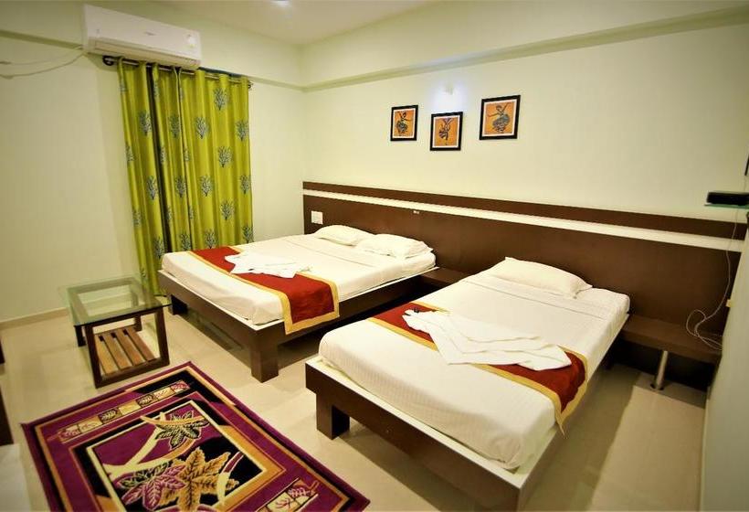 Hotel Golden Residency 4