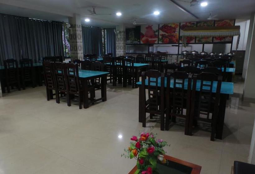 Hotel Puzhayoram Residency 11