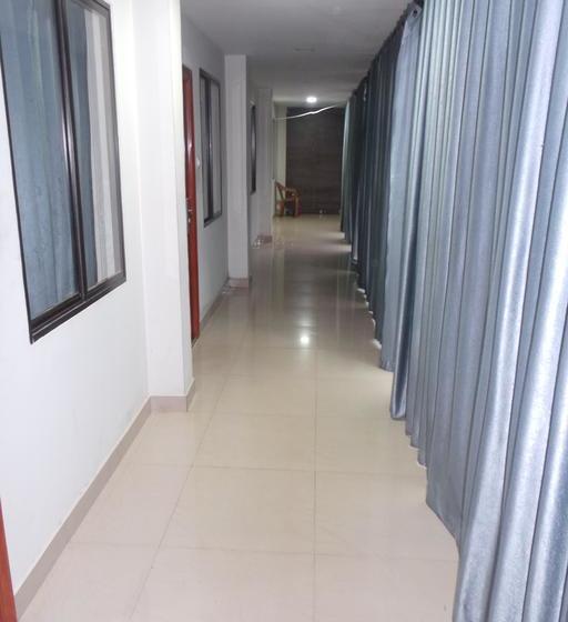 Hotel Puzhayoram Residency 16