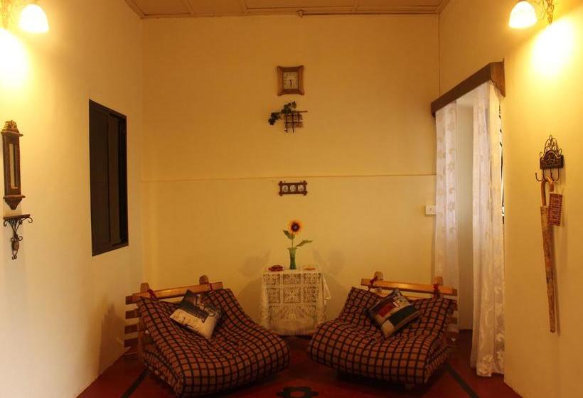 Hotel Oyo 6474 Home Boutique 2 Bhk Villa Candolim 16