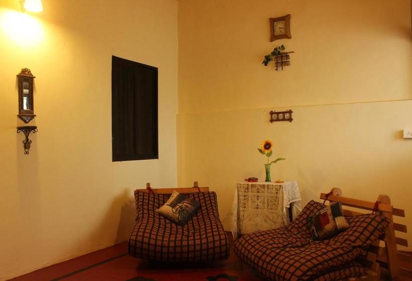 Hotel Oyo 6474 Home Boutique 2 Bhk Villa Candolim 17