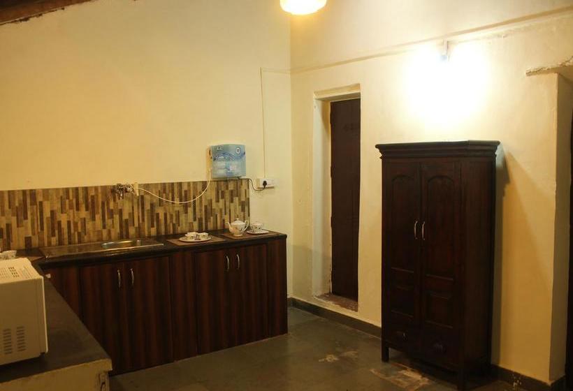 Hotel Oyo 6474 Home Boutique 2 Bhk Villa Candolim 9