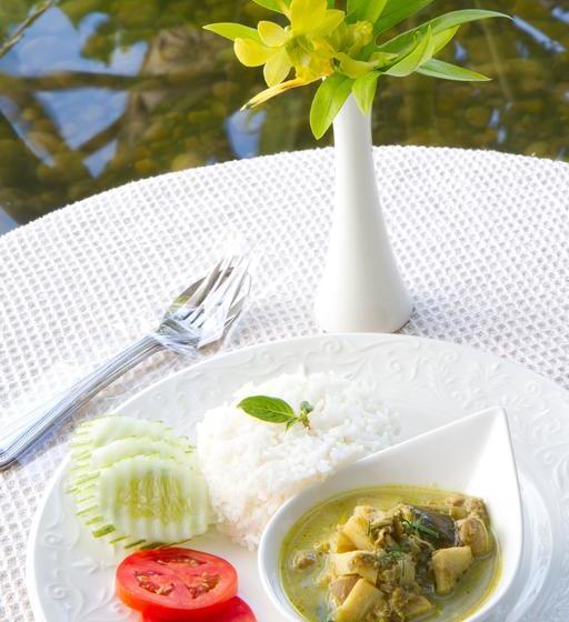 Hotel Rommai Greenpark 18