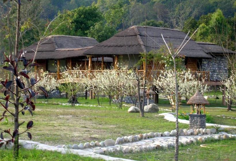 Resort Camp Riverwild 4