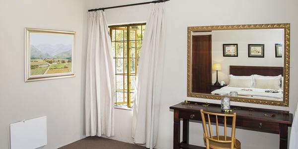 Hotel Zebra Cottage And Lodge 11