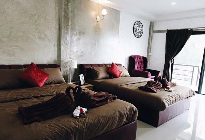 Khao Kho Overview Resort 13