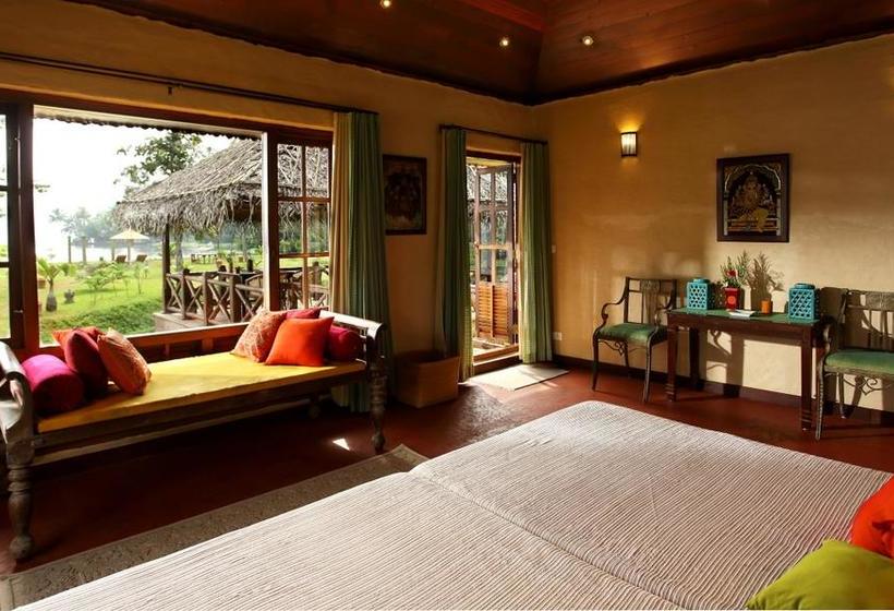 Hotel Ameya Endless Lake View 14