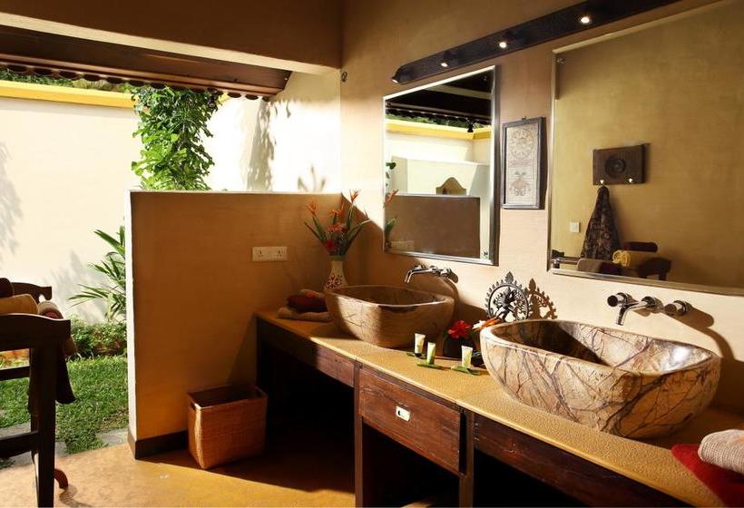 Hotel Ameya Endless Lake View 16