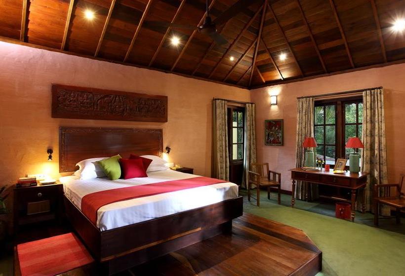 Hotel Ameya Endless Lake View 9