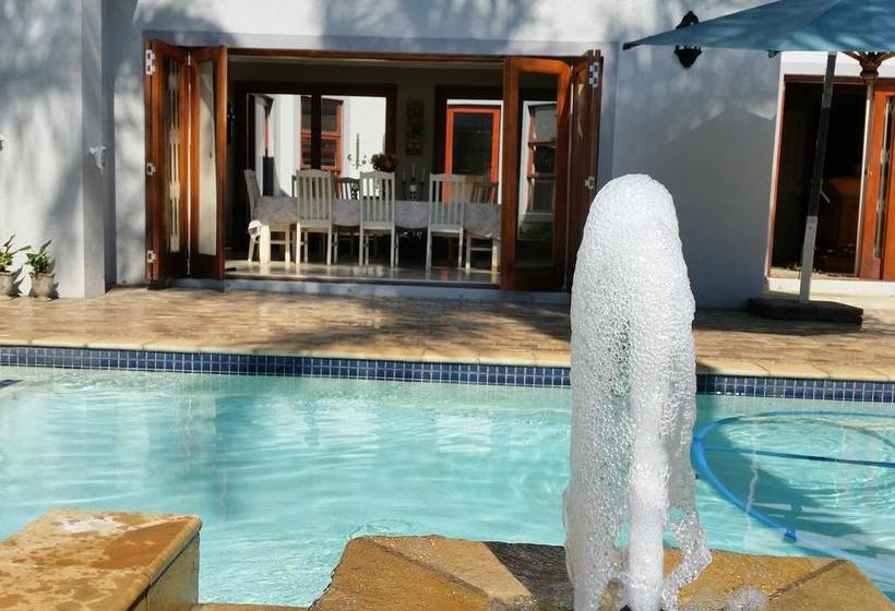 Bed and Breakfast 31 On Sharrow Guest House