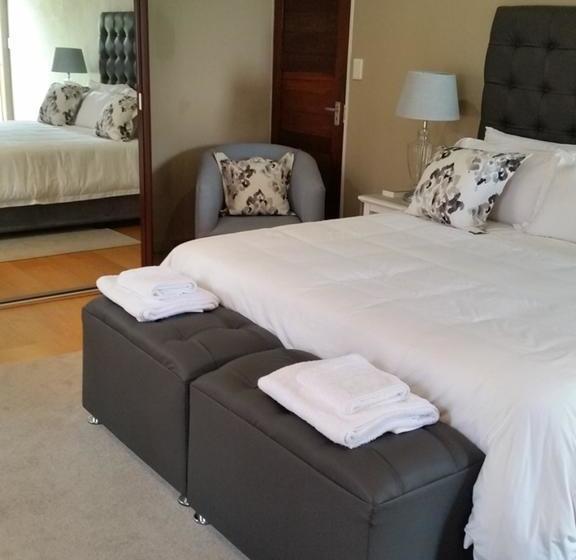 Bed and Breakfast 31 On Sharrow Guest House 12