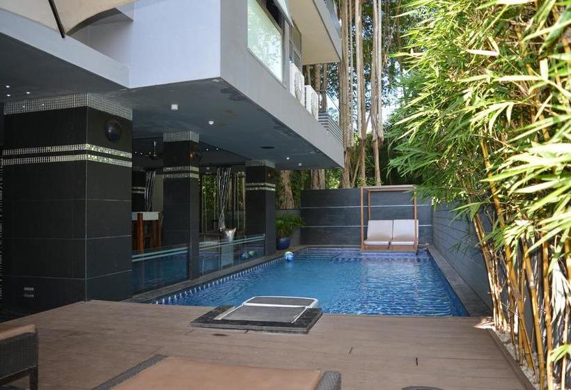 Hotel 16 Degrees North Candolim