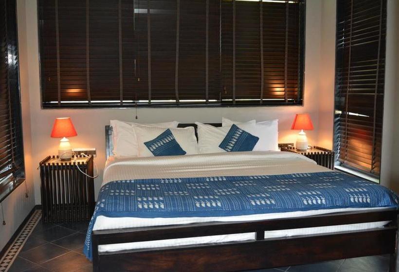 Hotel 16 Degrees North Candolim 17