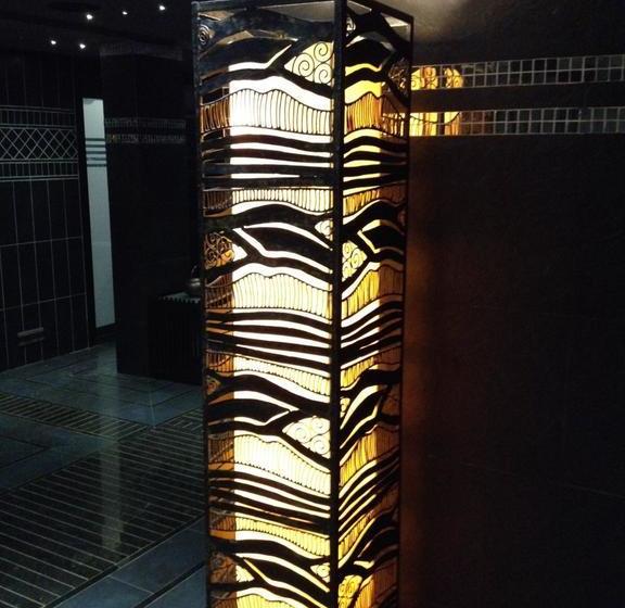 Hotel 16 Degrees North Candolim 4