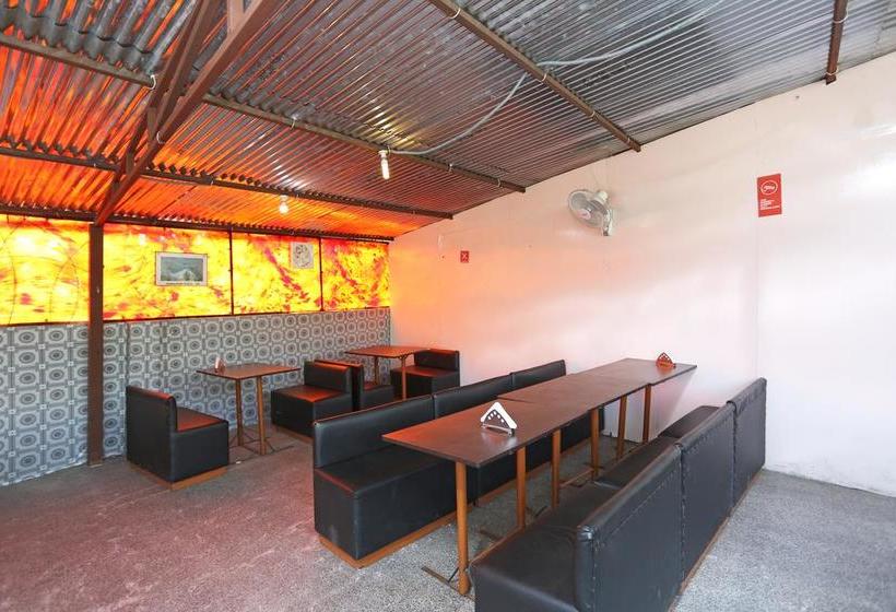 Hotel Oyo 3856 Akansha Resort 20