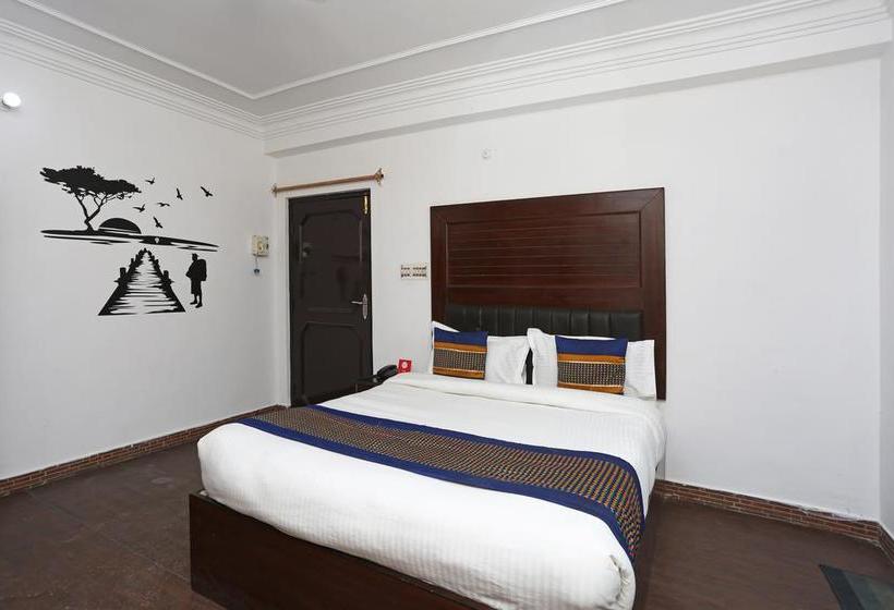 Hotel Oyo 3856 Akansha Resort 3