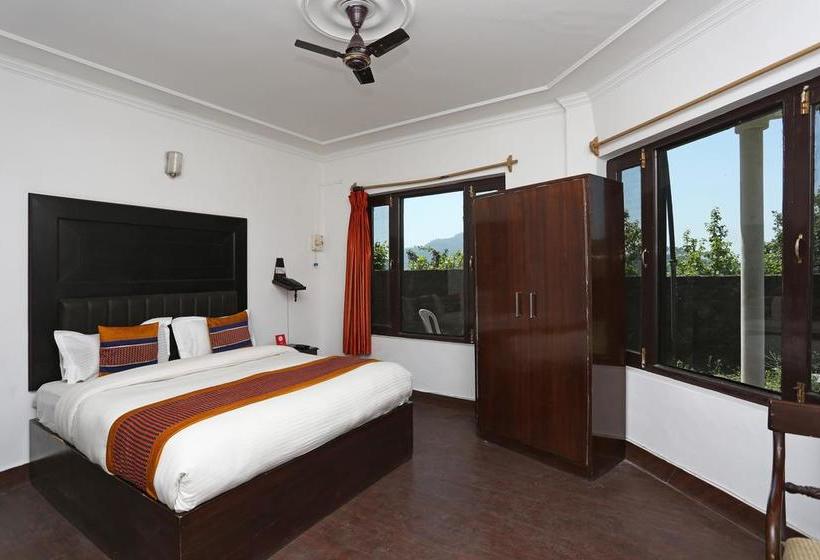 Hotel Oyo 3856 Akansha Resort 9