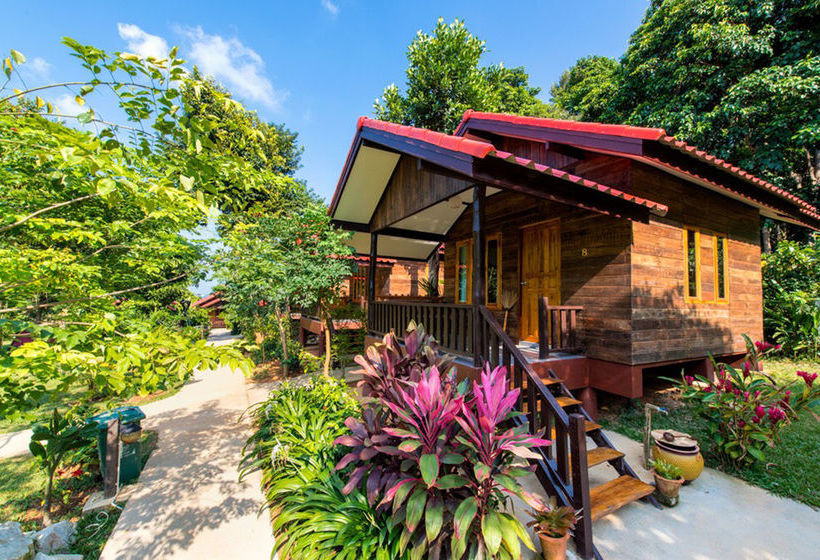 Hotel Ban Chom Samed Resort 17