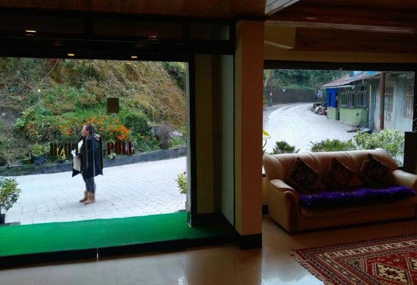 Hotel Mystic Rodhi Resort 10